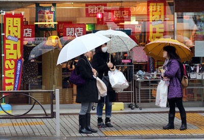 消費者物価指数、連続上昇 消費支出は7か月連続減
