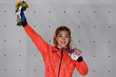 【写真特集】銀メダルを獲得した野中生萌 スポーツクライミング女子複合