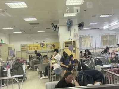 中国でマイコプラズマ肺炎が流行 小児科は満員に