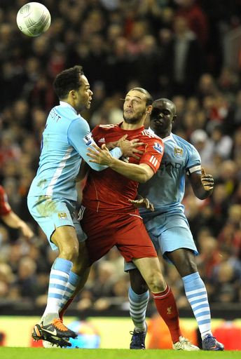 リバプールがマンチェスター・シティ下し決勝進出、カーリング杯