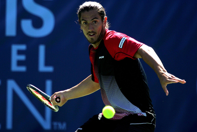 カニャス ディリック降し準決勝へ