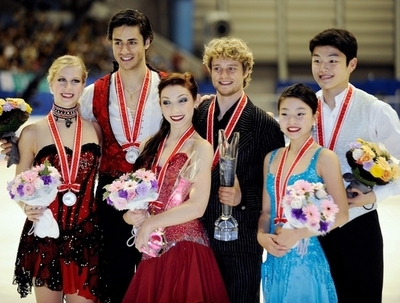 アイスダンス、デイビス／ホワイト組が優勝 リード姉弟7位 フィギュアNHK杯