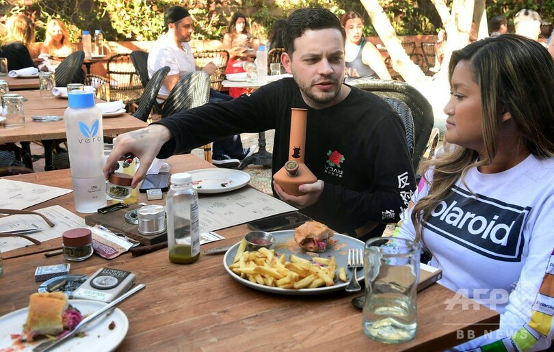 米カリフォルニア州に国内初「大麻レストラン」オープン