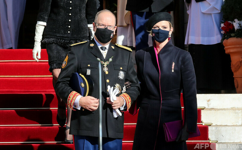 治療中のシャルレーヌ公妃、回復まで「さらに数か月」 モナコ公室