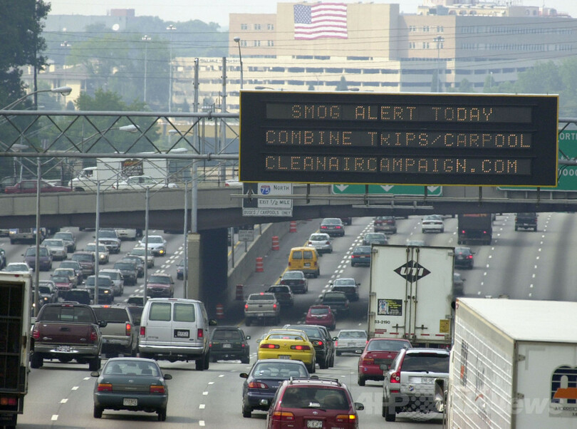 高温車内に1歳児放置し出勤、父親に殺人容疑 米