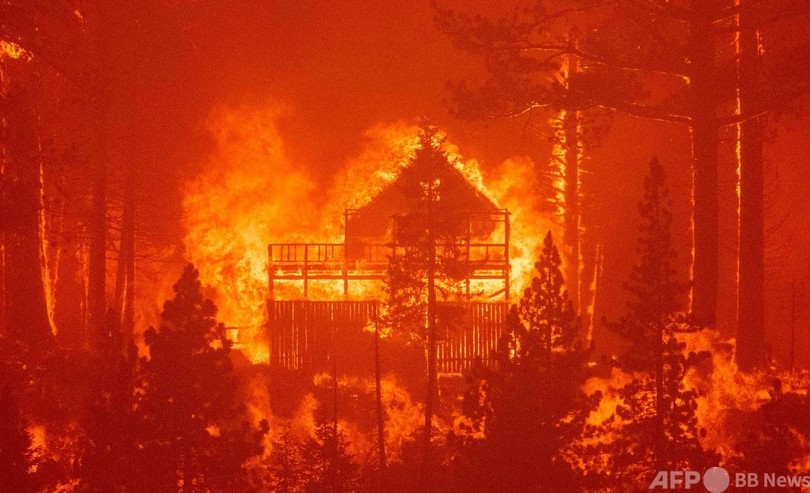 米加州の山火事 観光地に延焼 2万人超に避難指示 写真13枚 国際ニュース Afpbb News