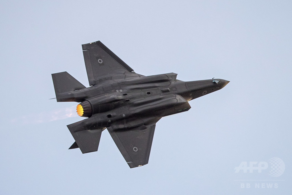 イスラエル軍戦闘機がシリア攻撃、標的はヒズボラか イスラエル軍戦闘機がシリア攻撃、標的はヒズボラか