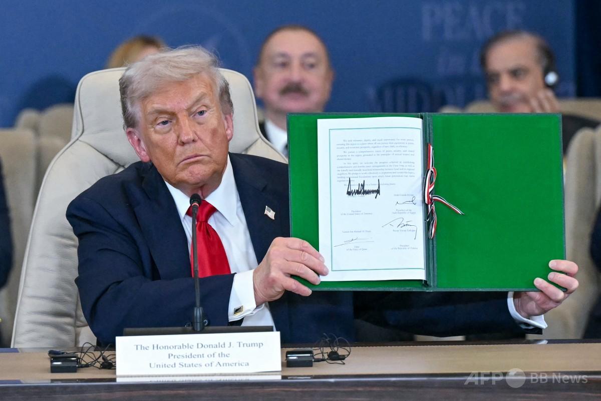 髪の毛消された」 トランプ氏、タイム誌の写真に不満あらわ 写真3枚