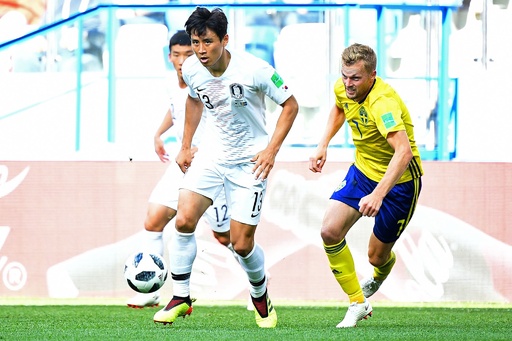 Var判定のpkでスウェーデン辛勝 韓国は枠内シュート0 写真17枚 国際ニュース Afpbb News