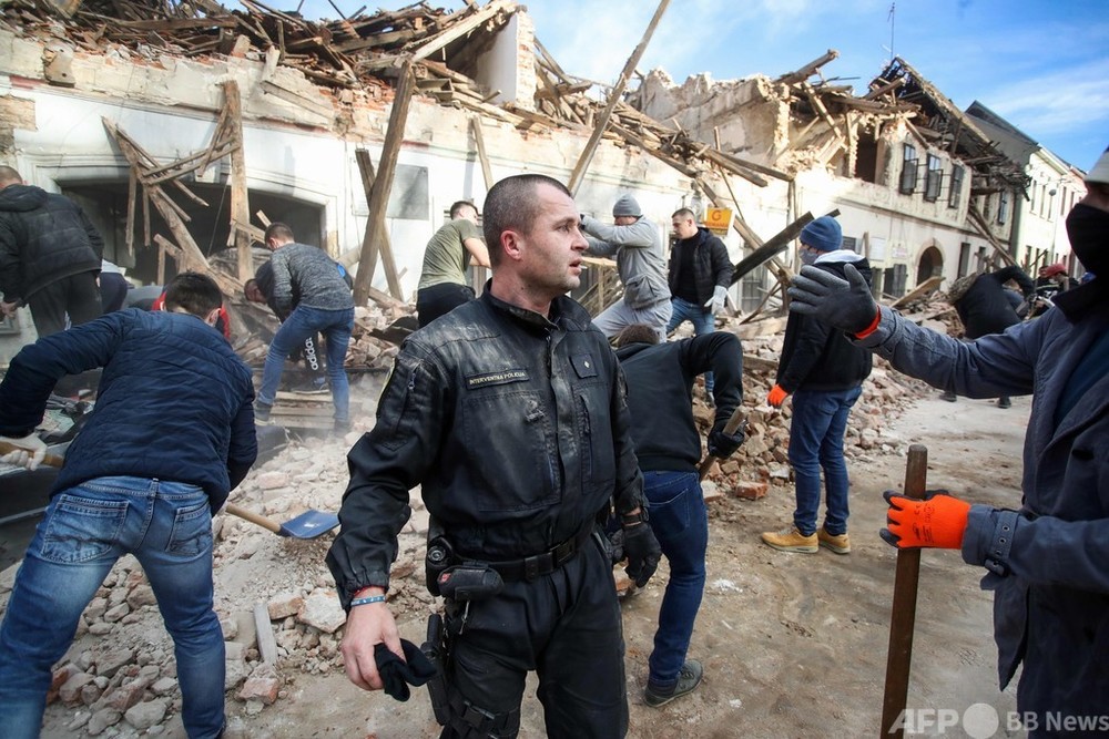 クロアチアでM6.4の地震 子ども含む7人死亡、建物倒壊