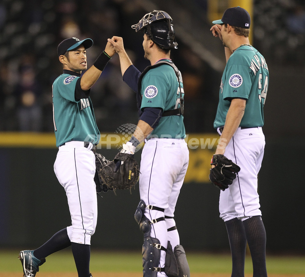 イチローがダルビッシュから2打点、マリナーズは4連勝 写真10枚 国際