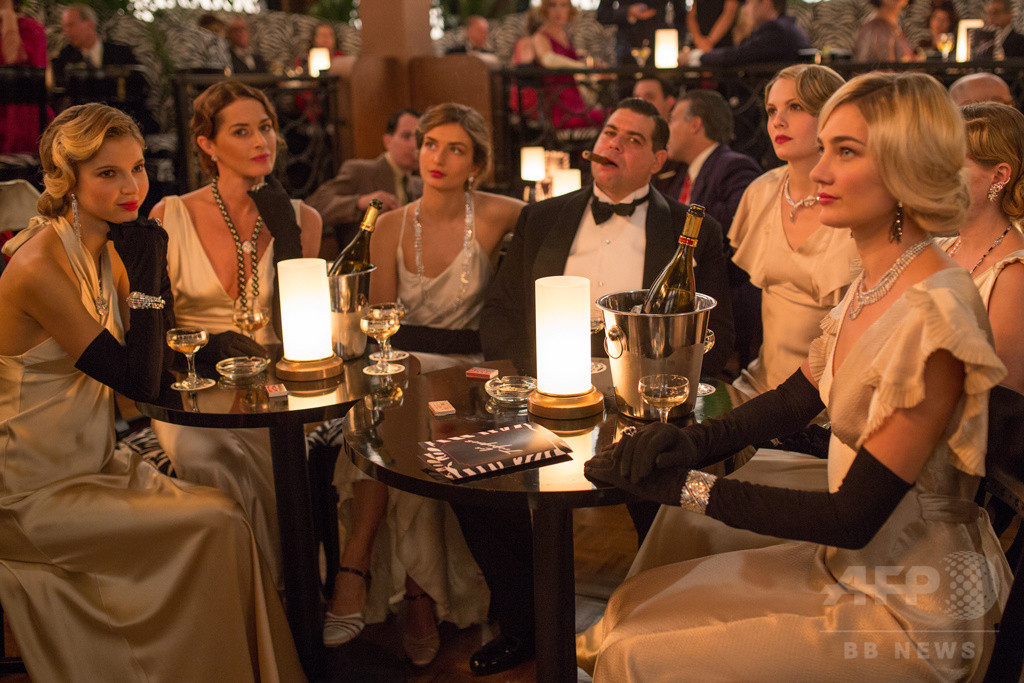 「シャネル」ウディ・アレン最新作に衣装提供