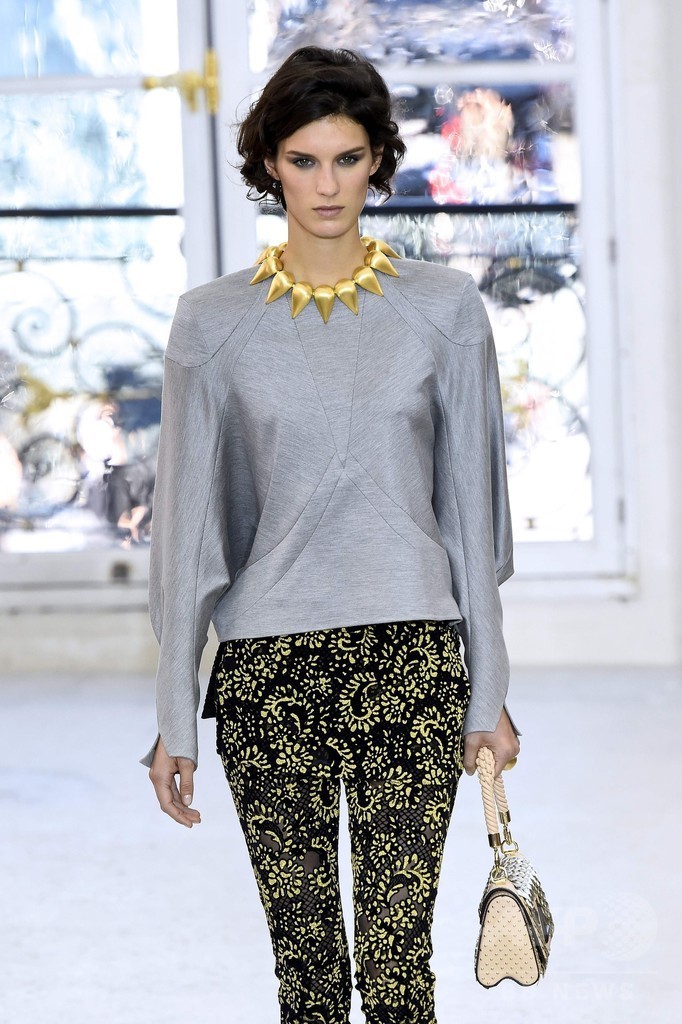 「ルイ・ヴィトン」17年春夏