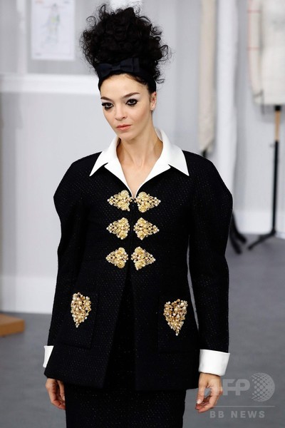 「シャネル」16/17年秋冬パリ・オートクチュール