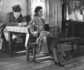 『霧の波止場』（1938年）でジャン・ギャバン（左）と共演したミシェル・モルガンさん。(c)AFP