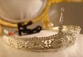 クリスティーズ（Christie’s）のオークションに出品されたカルティエ（Cartier）のダイヤモンド・ティアラ。（2007年10月11日撮影）(c)AFP/Stan HONDA