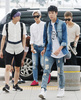 韓国・仁川国際空港（Incheon International Airport）からマレーシアへ向けて出発する、アイドルグループ「少年共和国（Boys Republic）」のメンバー（2014年8月14日撮影）。(c)STARNEWS