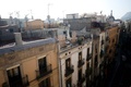 スペイン・カタルーニャ自治州の州都バルセロナの旧市街、ゴシック地区（2017年2月17日撮影）。(c)AFP/PAU BARRENA