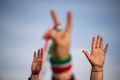 米首都ワシントンで行われた、イラン政府に抗議するデモ。イラン革命から44年の記念日に（2023年2月11日撮影）。(c)ROBERTO SCHMIDT / AFP