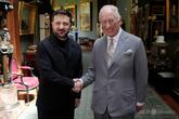 ゼレンスキー氏、チャールズ英国王と会見 ウィンザー城で