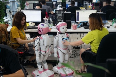 中国のAIエンジニア 平均月給48万円相当