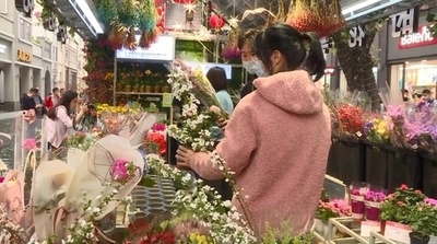 女性デー、「花経済」を後押し 中国