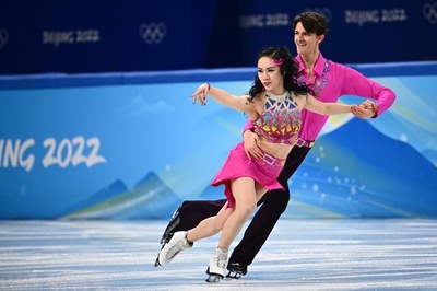 小松原美里/小松原尊組、アイスダンスRDの演技 北京冬季五輪