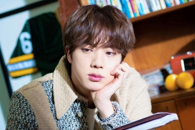 BTSジン、パーフェクトなビジュアルで「さすが、ワールドワイド・ハンサム」 – KOREA WAVE