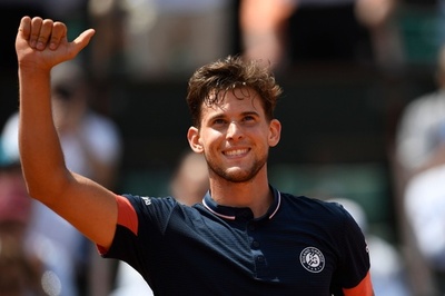 ティエムが初の全仏決勝へ、チェッキナートの快進撃止める