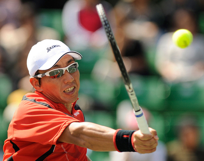 鈴木 準々決勝進出を逃す