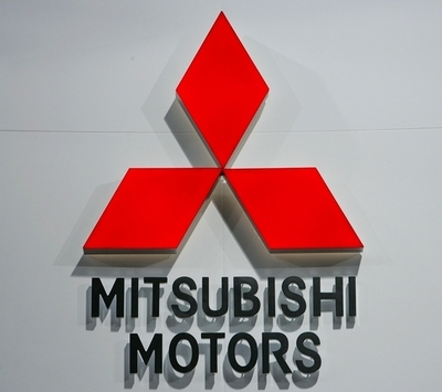 三菱自動車、900人追加削減へ