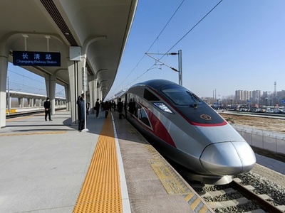 【三里河中国経済観察】中国交通の「第5極」が中部の台頭に新たな原動力を注ぐ