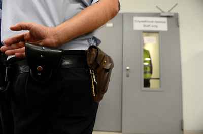 女性22人殺害の元警官に終身刑、ロシア