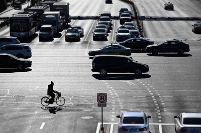 中国出稼ぎ労働者の過酷な生活、コロナ行動履歴で明らかに