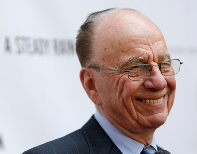 ニュースは無料か有料か、マードック氏とハフィントン氏が討論