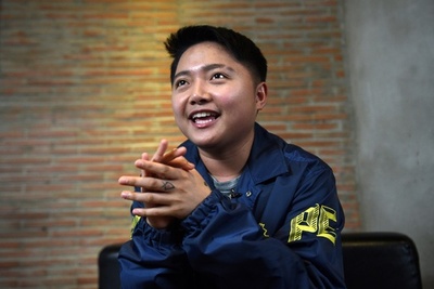 「Glee」のスター、フィリピンの壁破る トランスジェンダーのアイコン