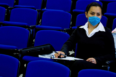 シカゴ在住の日本人男児が感染、ワクチンは3週間以内にマウス実験可能か