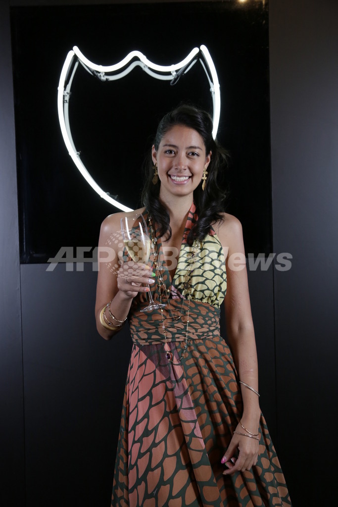 ＜Party＞「ドン ペリニヨン」パーティに森泉、萬田久子、奥田瑛二夫妻ら豪華ゲストが出席