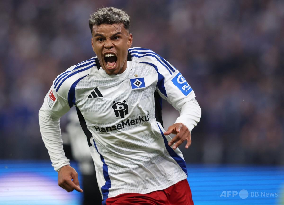 ハンブルガーSV、7季ぶりのブンデス1部昇格 写真7枚 国際ニュース