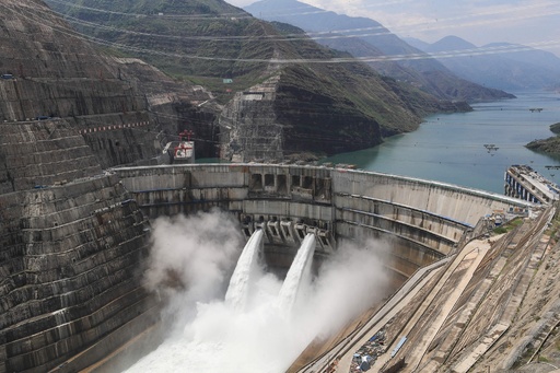 世界2位の水力発電ダムが稼働 中国 写真3枚 国際ニュース：AFPBB News