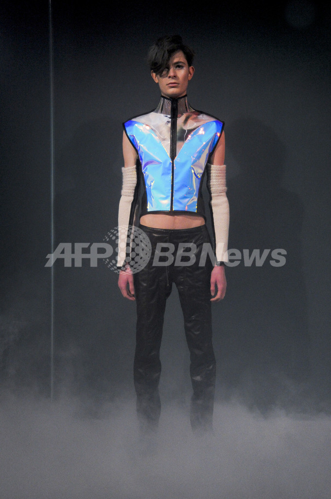 ＜12/13年秋冬東京コレクション＞ユイマ ナカザト