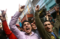 2007年10月20日、イスタンブール（Istanbul）で、クルド労働者党（Kurdistan Workers&apos; Party、PKK）に対する抗議デモを行う極右、民族主義者行動党（Nationalist Action Party、MHP）の支持者。(c)AFP/BULENT KILIC