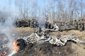 インド北部ジャム・カシミール州バッジャンに墜落したインド空軍機の残骸（2019年2月27日撮影）。(c)Tauseef MUSTAFA / AFP