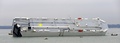 英南部サウサンプトン（Southampton）沖で座礁した自動車運搬船「ホーグ・オーサカ（Hoegh Osaka）号」（2015年1月4日撮影）。(c)AFP/MALCOM WELLS