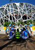 中国・北京（Beijing）のオリンピック公園（Olympic Park）にある、「鳥の巣（Bird&apos;s Nest）」の愛称を持つ北京五輪のメーンスタジアム、国家体育場（National Stadium、2008年8月2日撮影）。(c)AFP/TEH Eng Koon