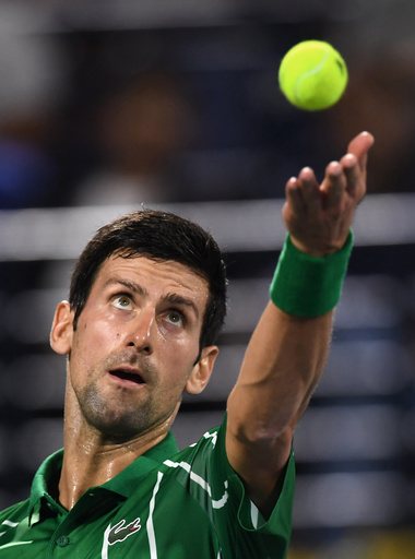 ジョコビッチ、首痛振り払って16強入り W&Sオープン