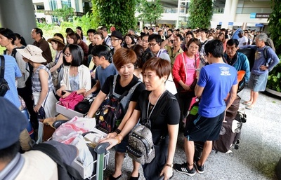 火山噴火でバリ島など5空港閉鎖、インドネシア