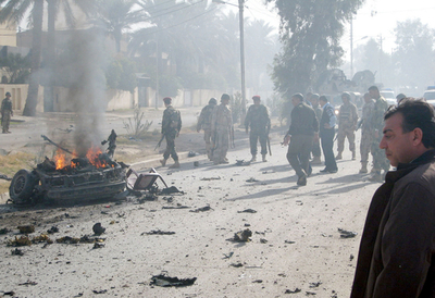 イラクで相次ぐ爆弾攻撃、計22人が死亡