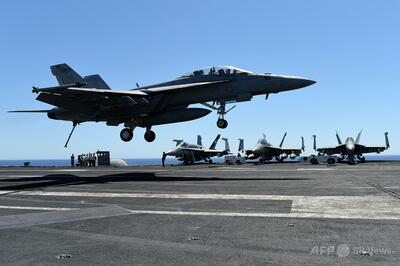 96億円の米戦闘機、またも空母から落下 1週間あまりで2機目 報道