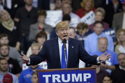 トランプ氏、集会中止で「エネルギーをもらった」 大統領は苦言